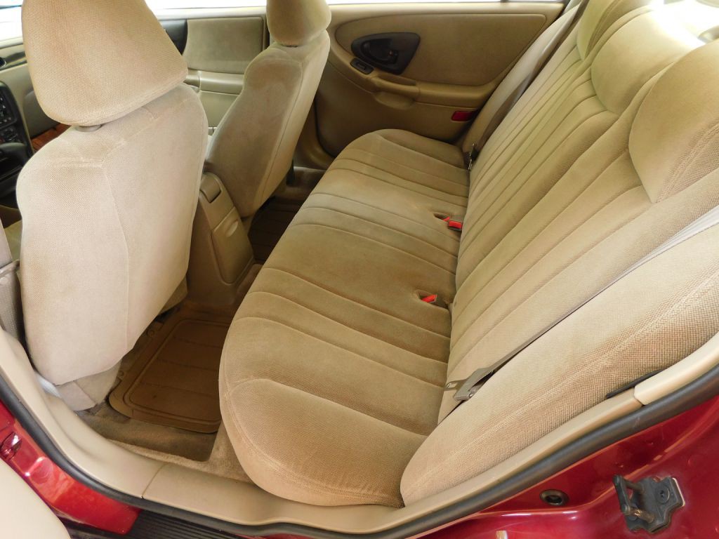2002 Chevrolet Malibu Image 19