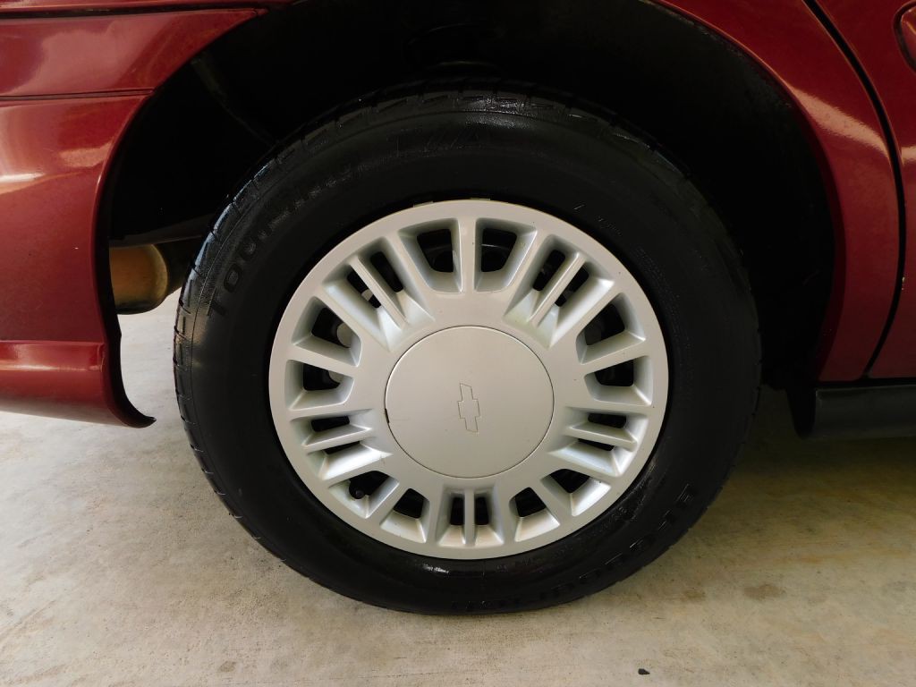 2002 Chevrolet Malibu Image 30