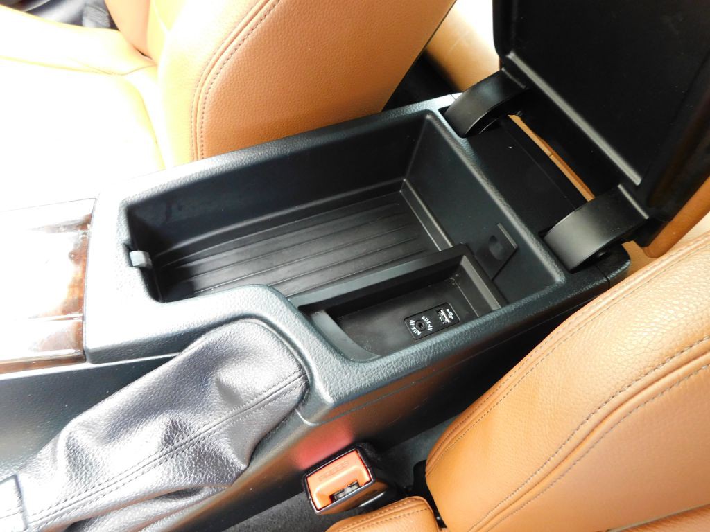 2017 BMW 3 Series Image 21
