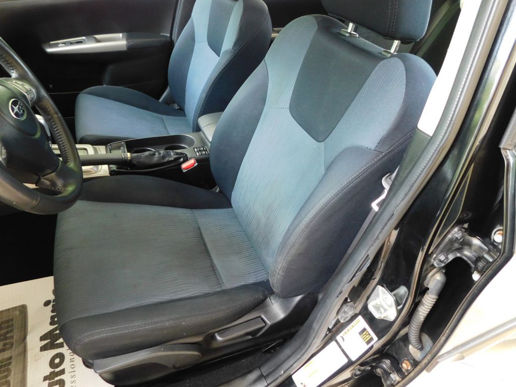 2010 Subaru Impreza Image 8