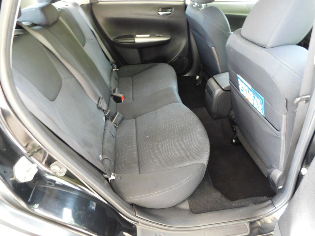 2010 Subaru Impreza Image 21