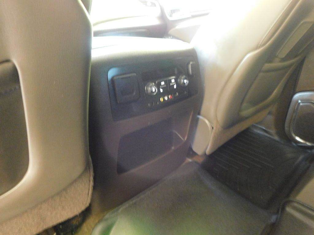 2016 GMC Yukon Image 25