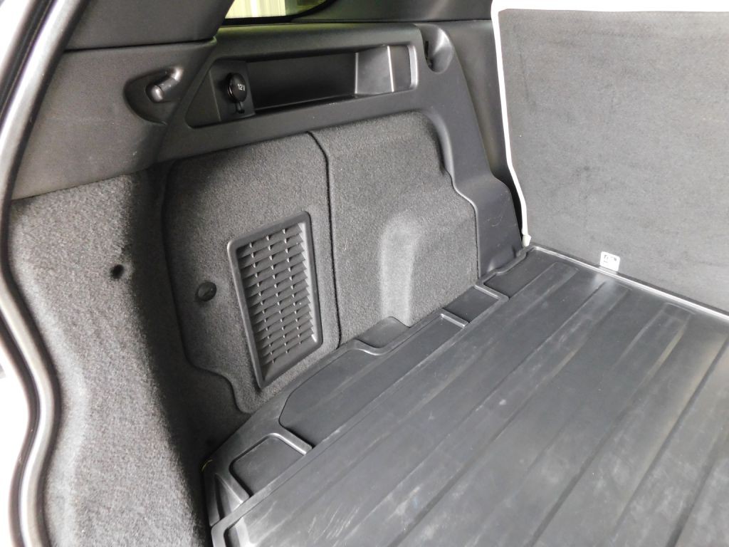 2017 Land Rover Discovery Sport Image 30