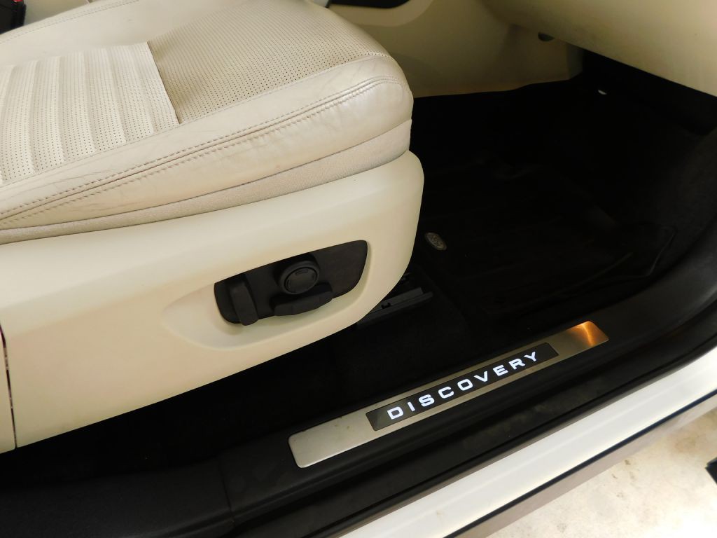 2017 Land Rover Discovery Sport Image 36