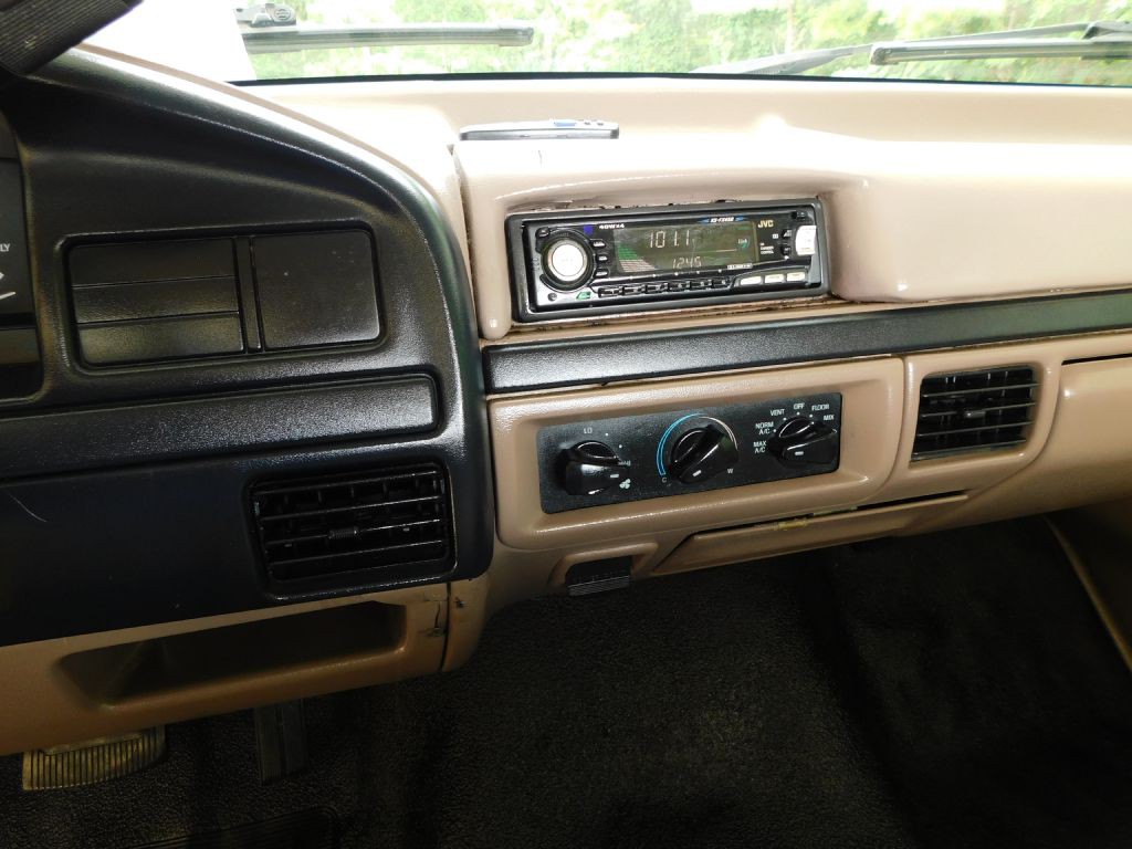 1996 Ford F-250 Image 12
