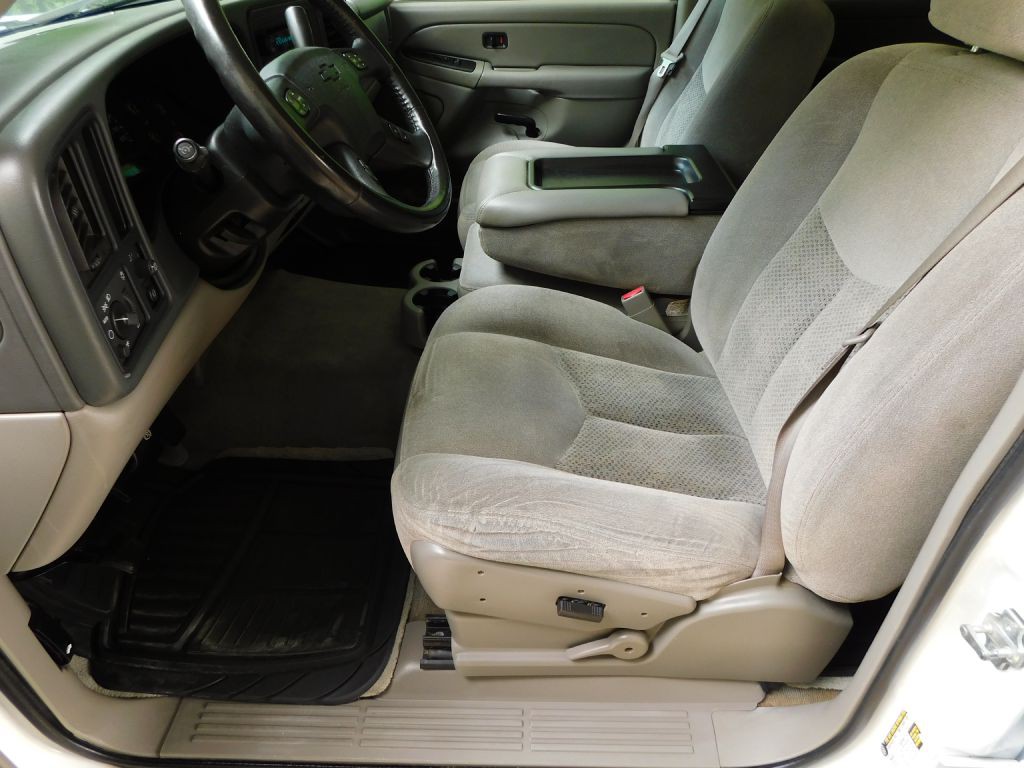2005 Chevrolet Tahoe Image 7