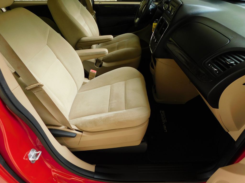 2014 Dodge Grand Caravan Image 25