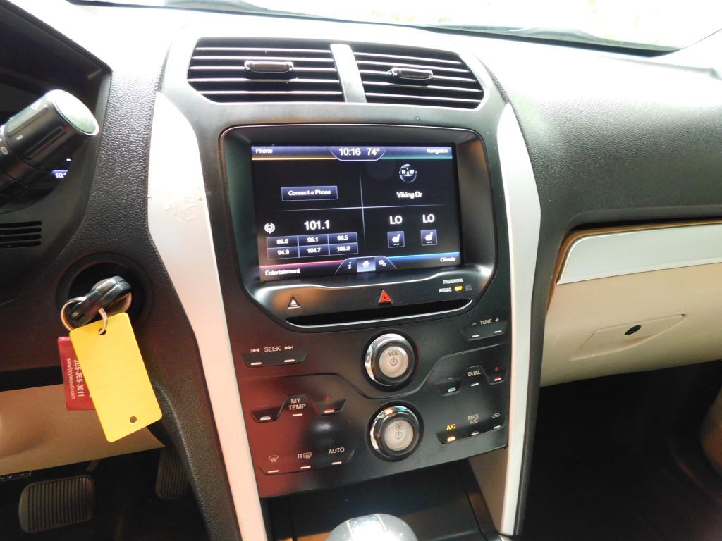 2013 Ford Explorer Image 13