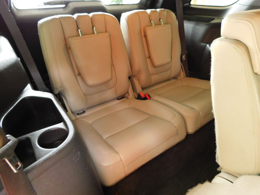 2013 Ford Explorer Image 31