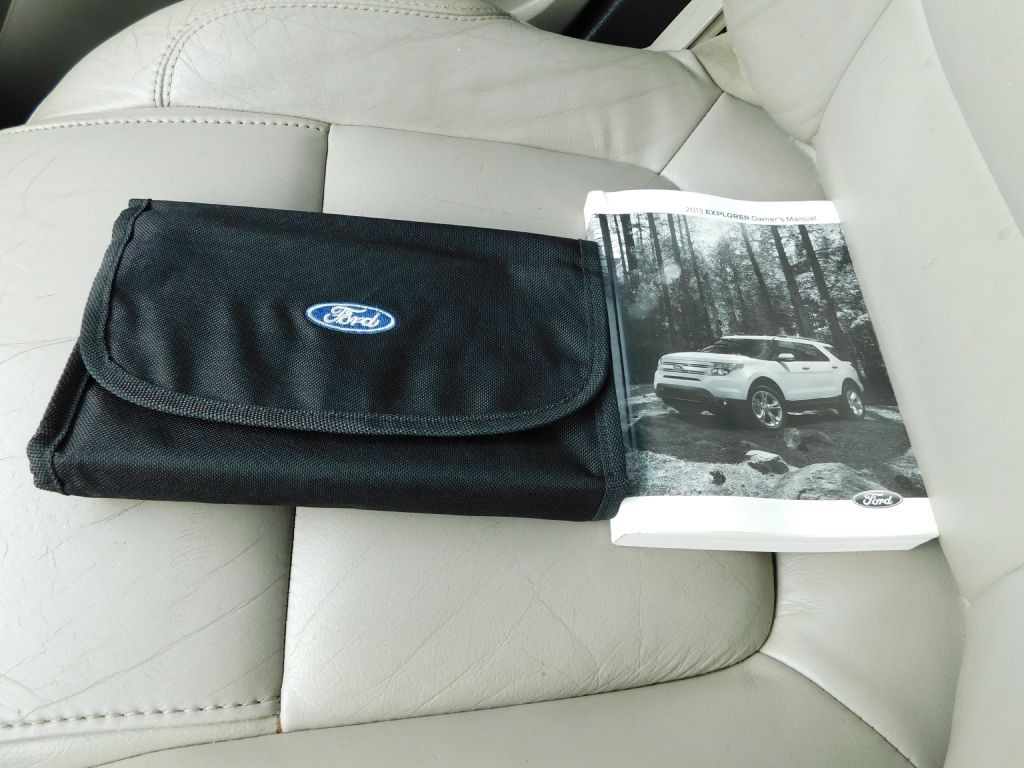 2013 Ford Explorer Image 46