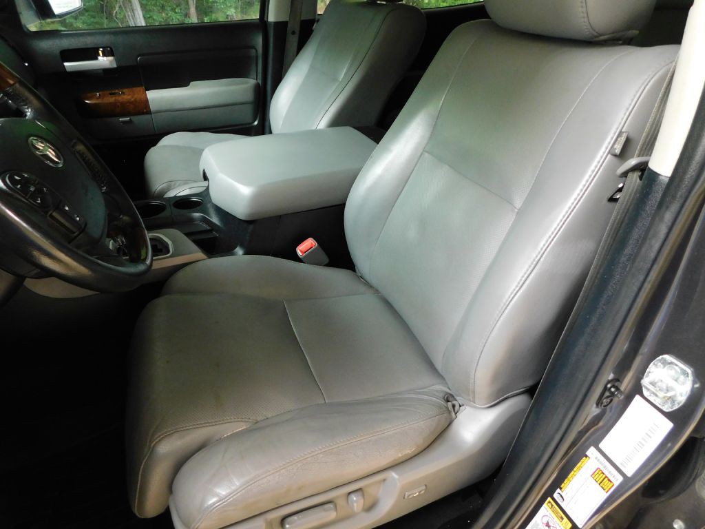 2012 Toyota Tundra Image 8