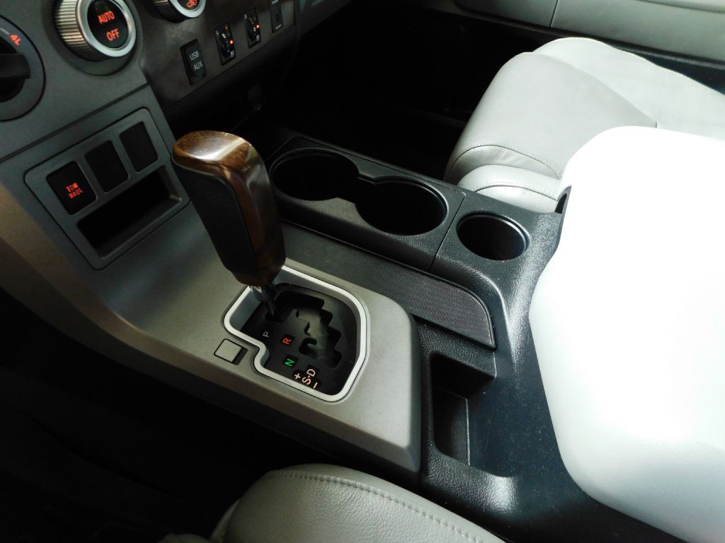 2012 Toyota Tundra Image 19