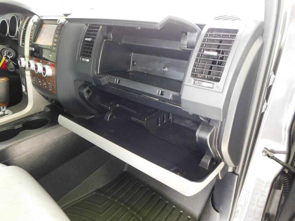 2012 Toyota Tundra Image 38