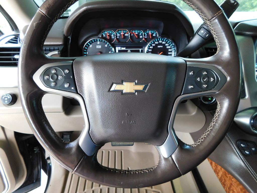 2016 Chevrolet Tahoe Image 12