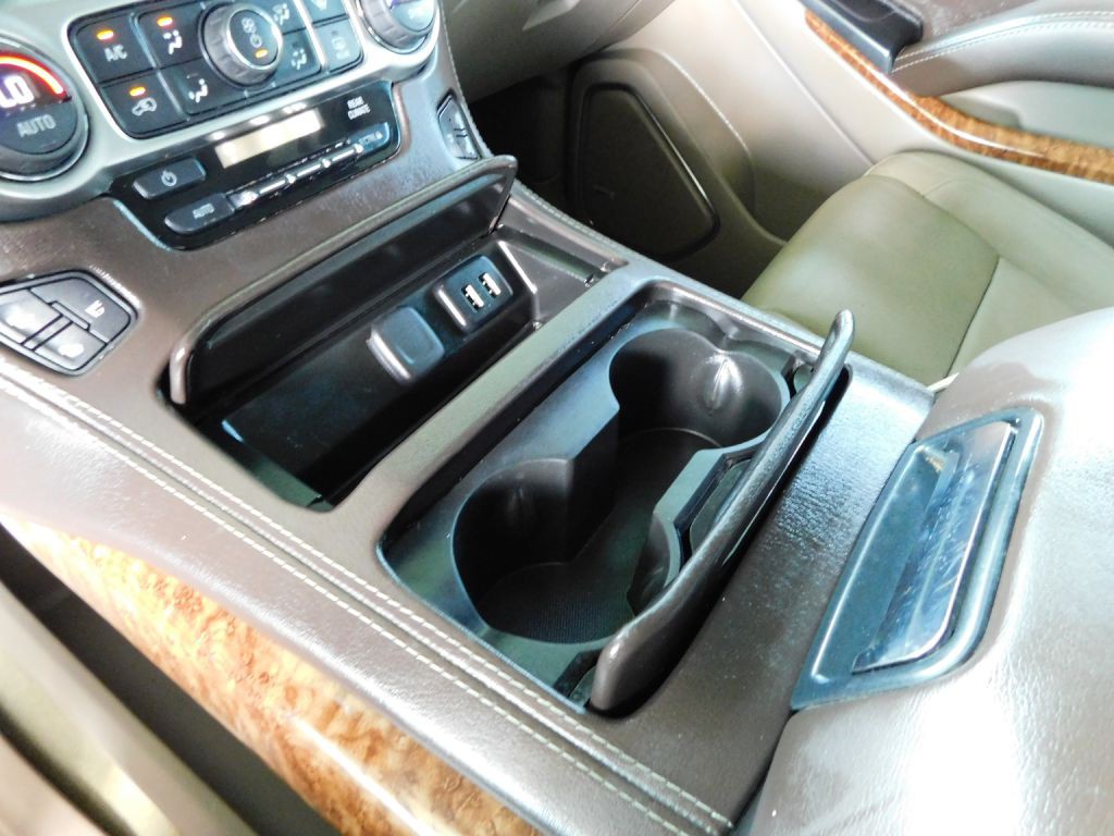 2016 Chevrolet Tahoe Image 19