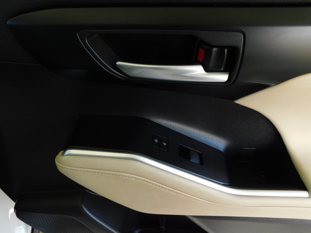 2023 Toyota Highlander Image 39