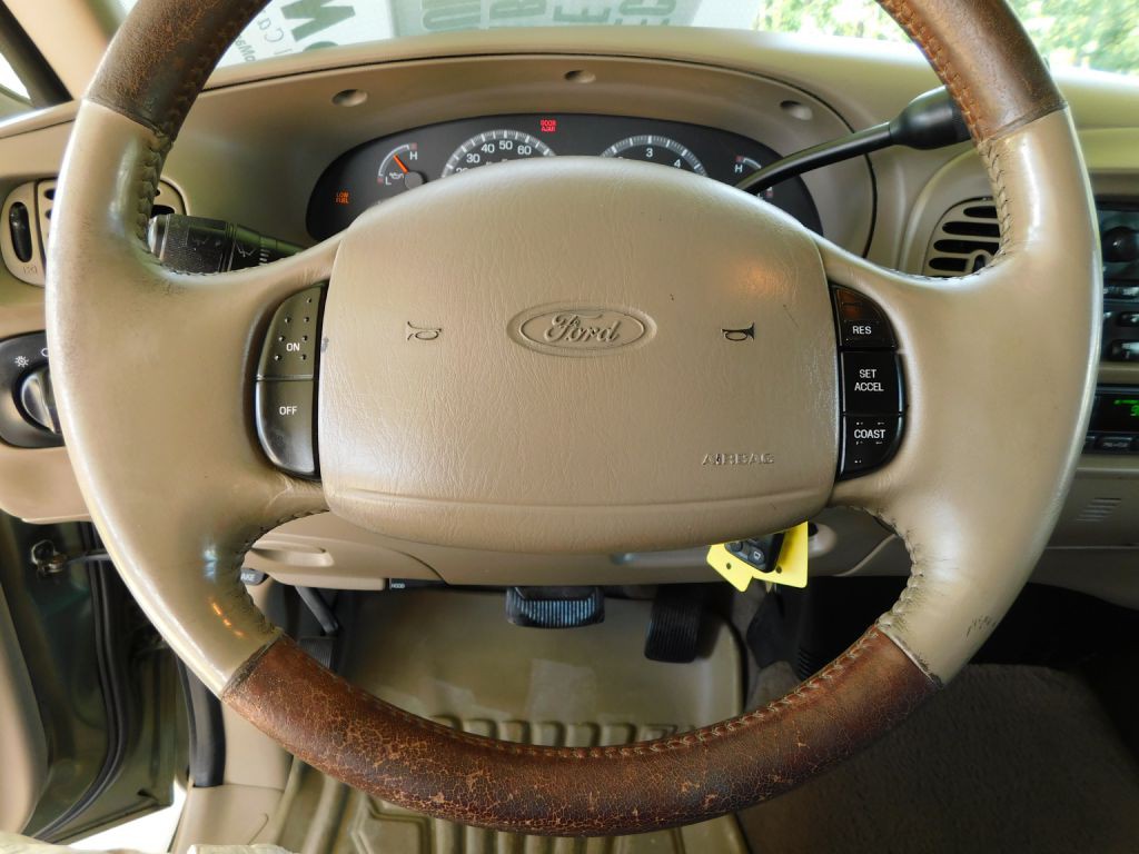 2002 Ford F-150 Image 13