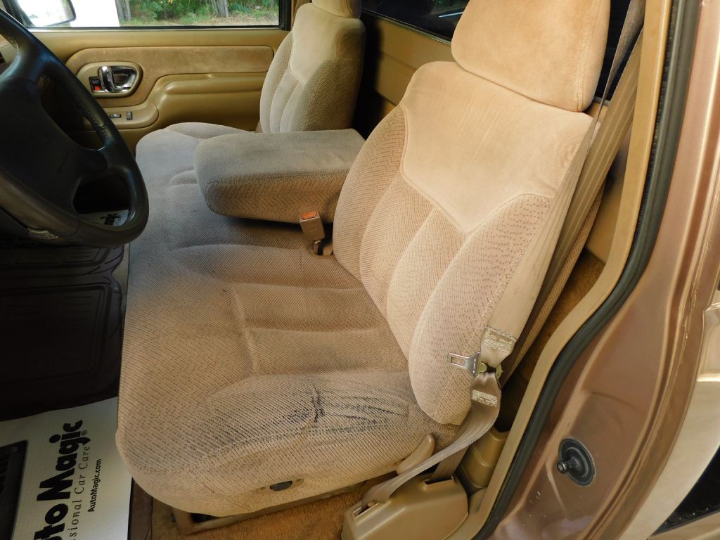 1995 GMC Sierra Image 8