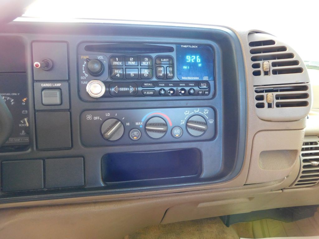 1995 GMC Sierra Image 12