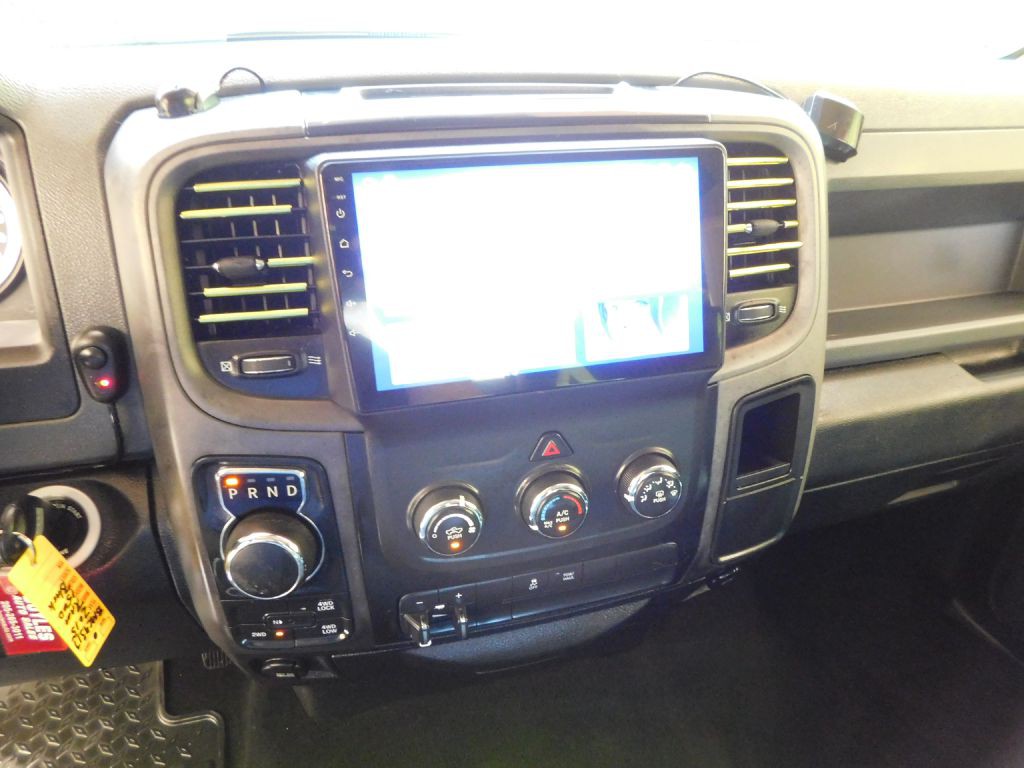 2015 RAM 1500 Image 12