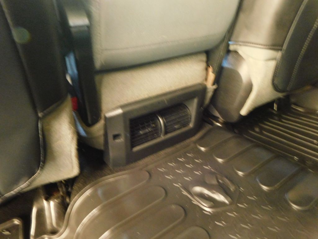 2015 RAM 1500 Image 23