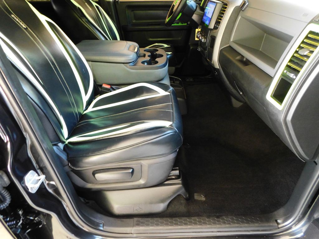 2015 RAM 1500 Image 30