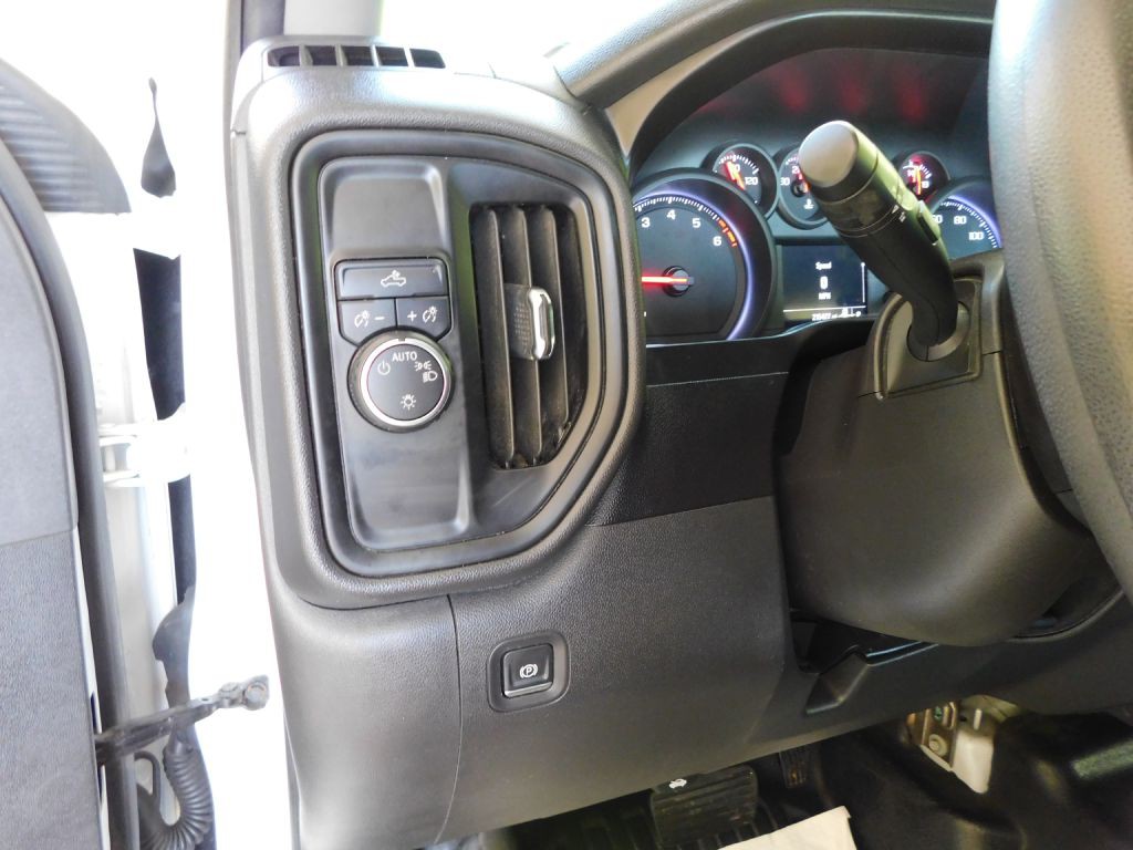 2020 Chevrolet Silverado 1500 Image 11