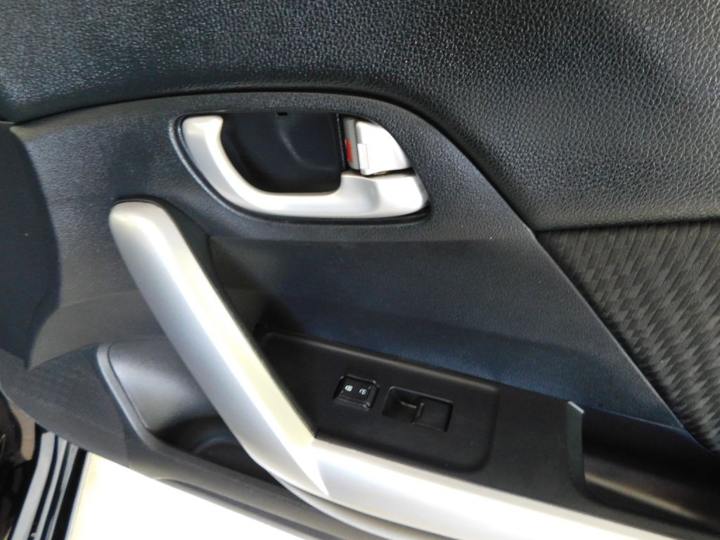 2015 Honda Civic Image 29