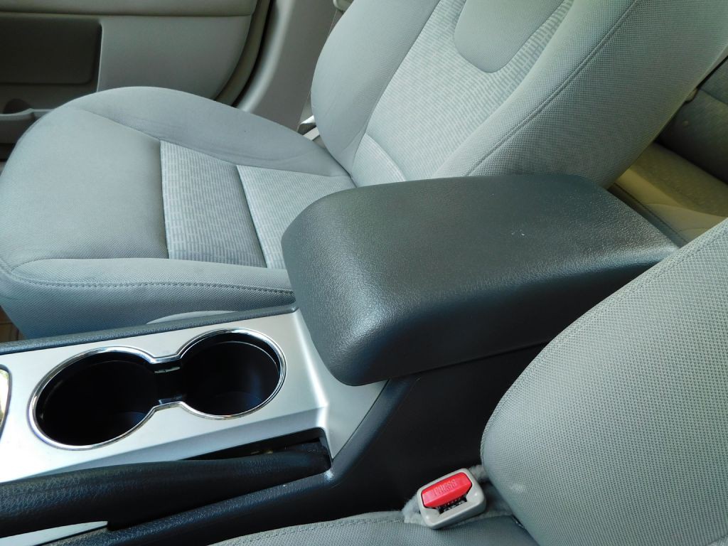2010 Ford Fusion Image 18