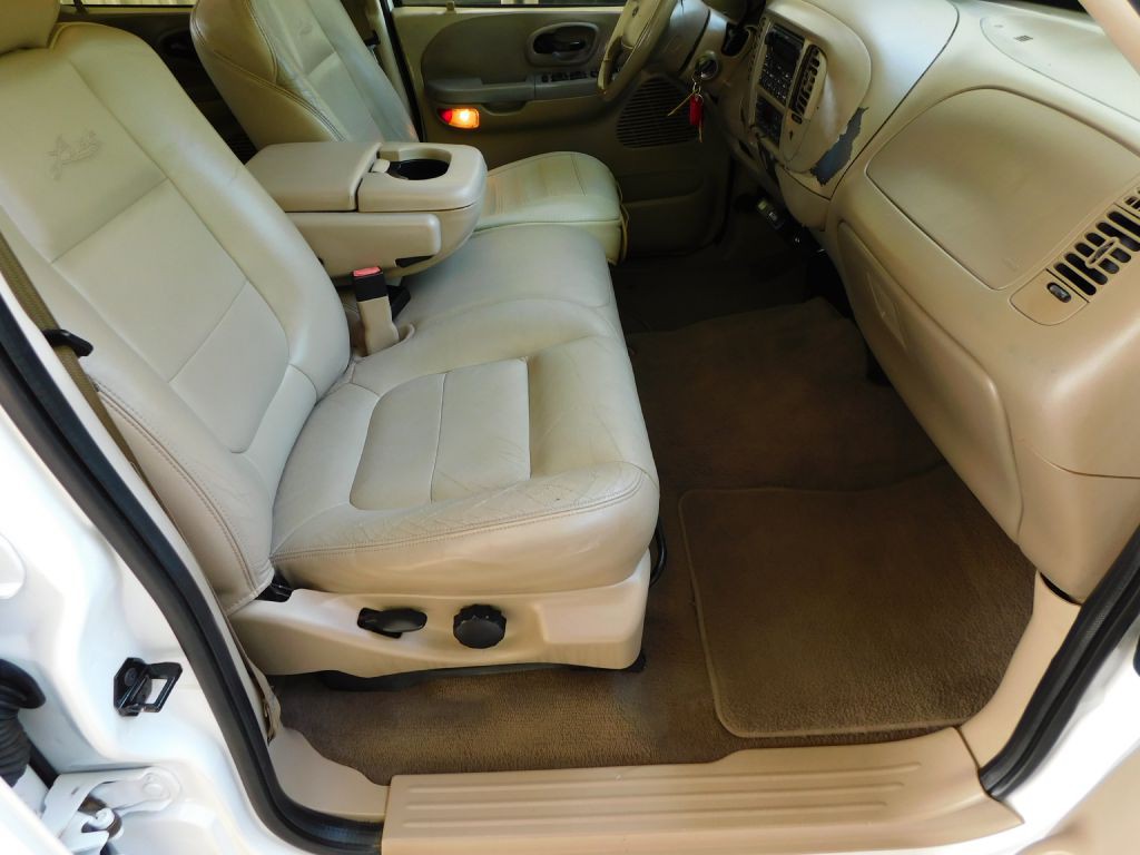 2003 Ford F-150 Image 24