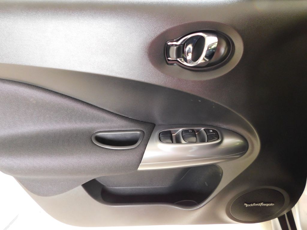2015 Nissan Juke Image 21