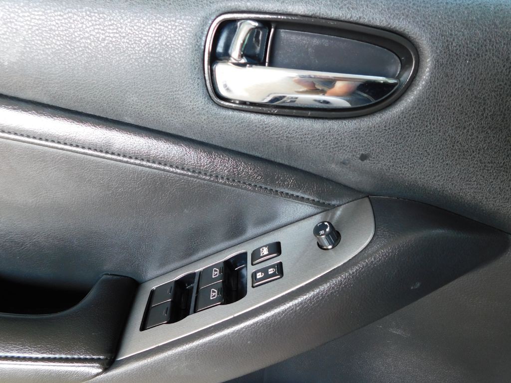 2012 Nissan Altima Image 23