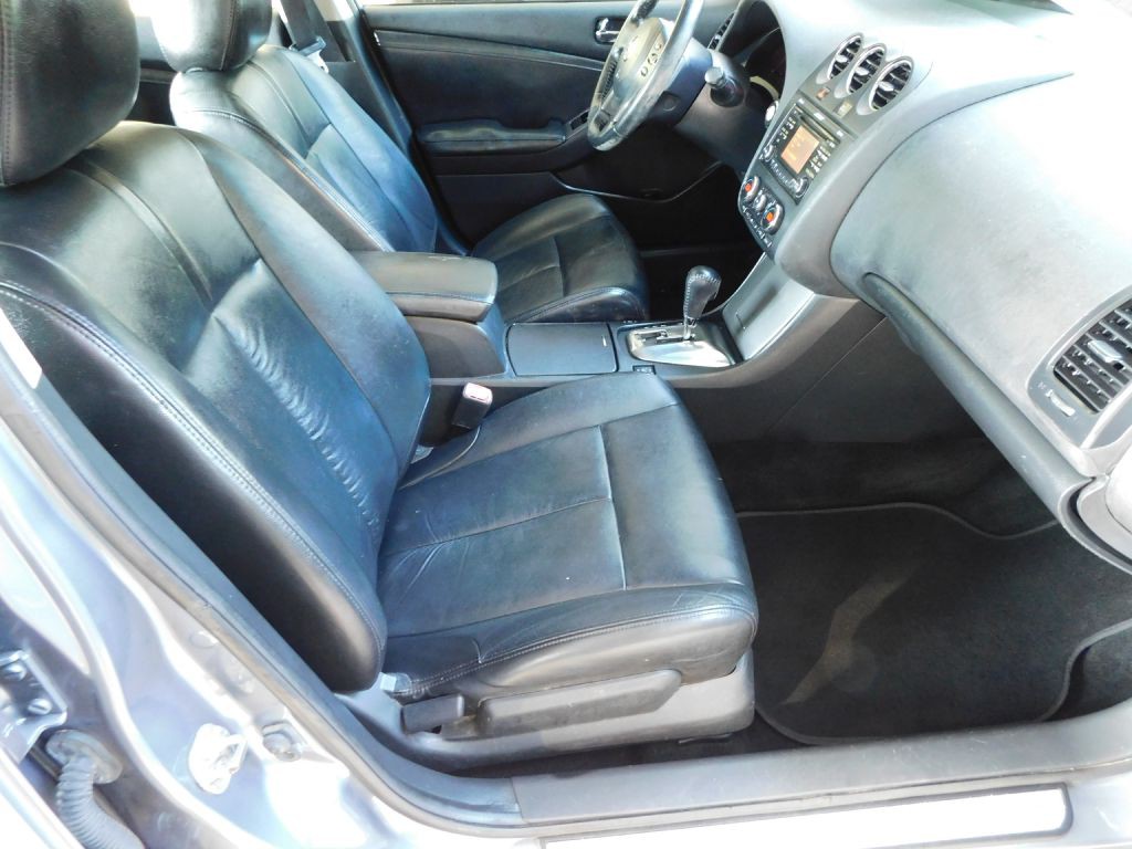2012 Nissan Altima Image 29