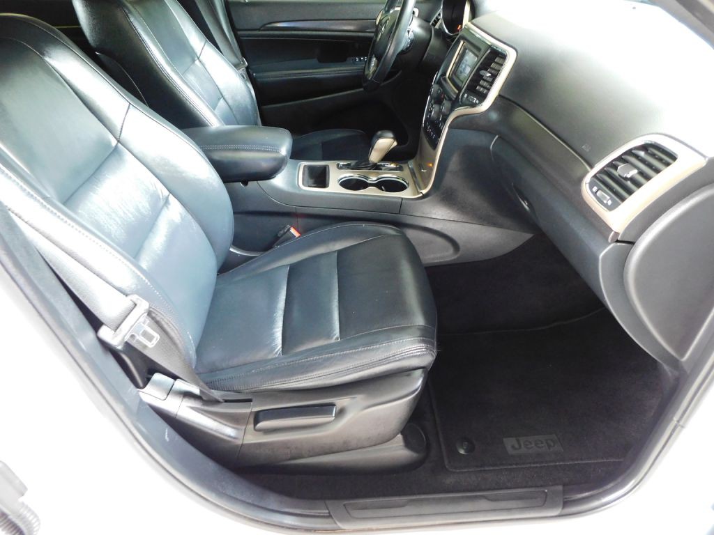 2016 Jeep Grand Cherokee Image 31