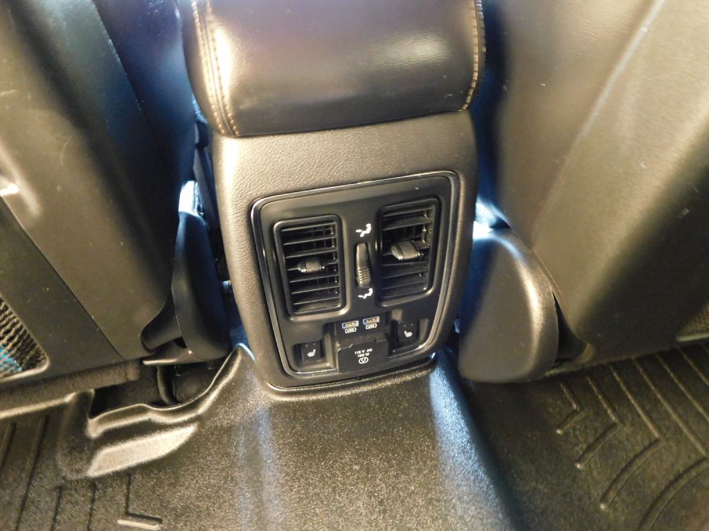 2015 Jeep Grand Cherokee Image 25