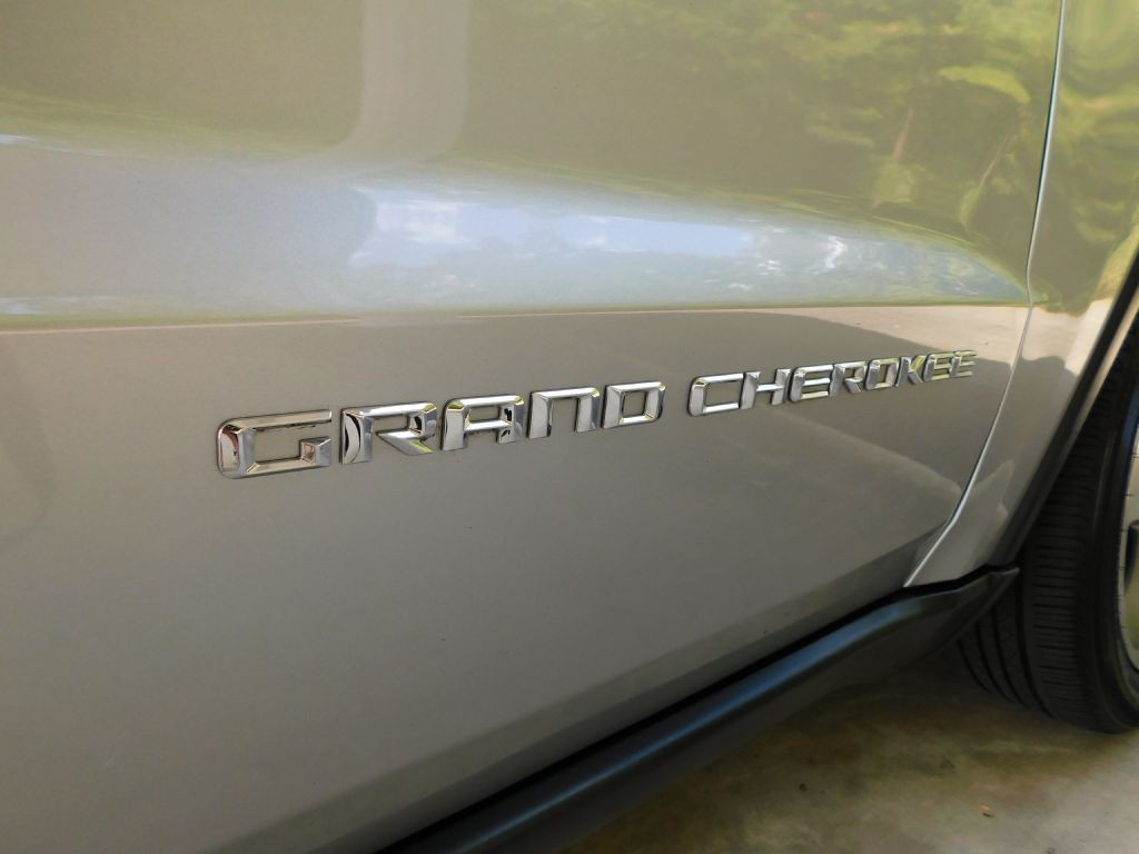 2015 Jeep Grand Cherokee Image 42