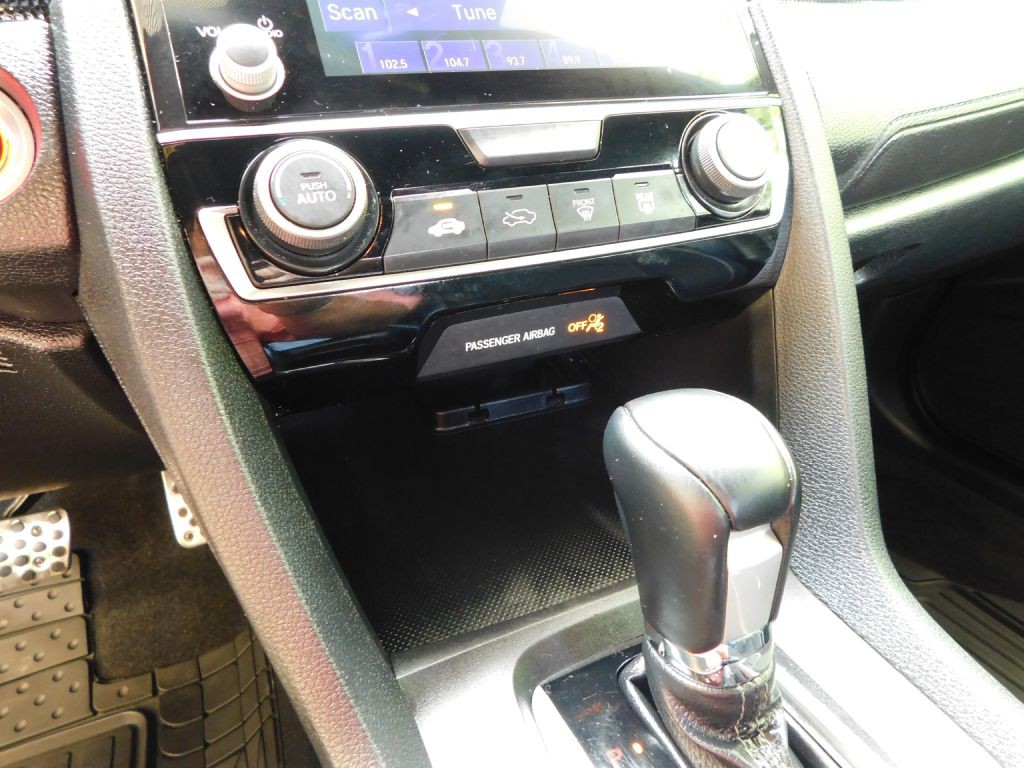 2019 Honda Civic Image 16