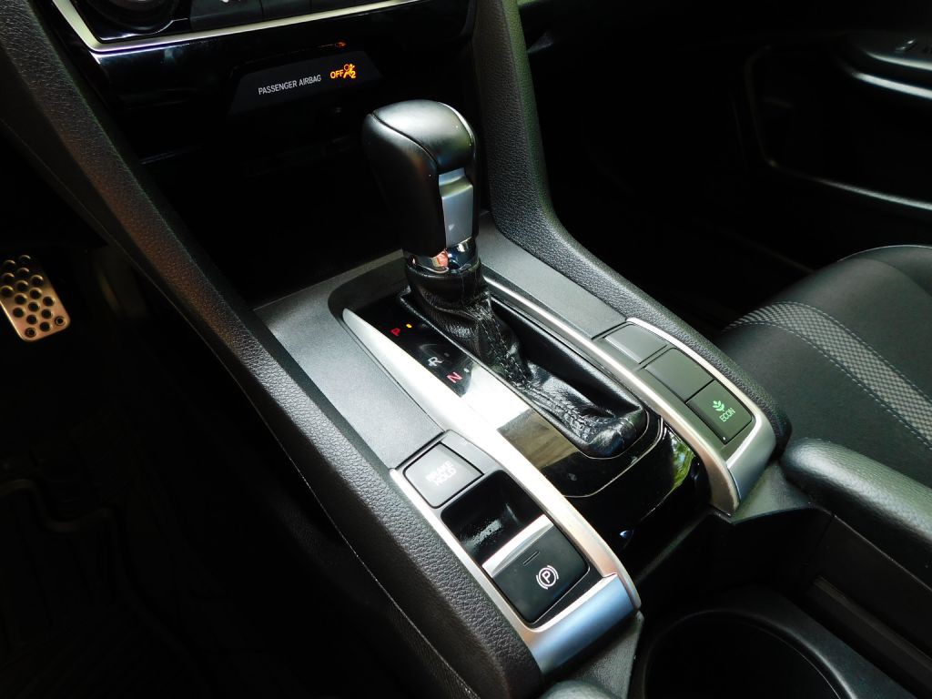 2019 Honda Civic Image 17