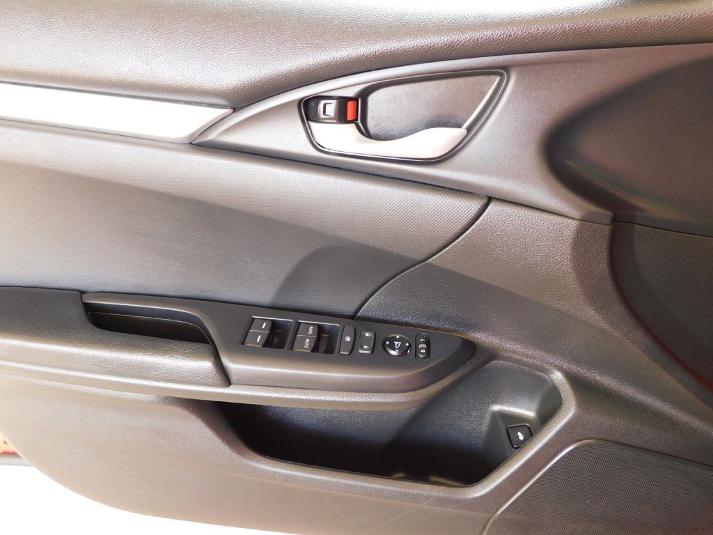 2019 Honda Civic Image 21