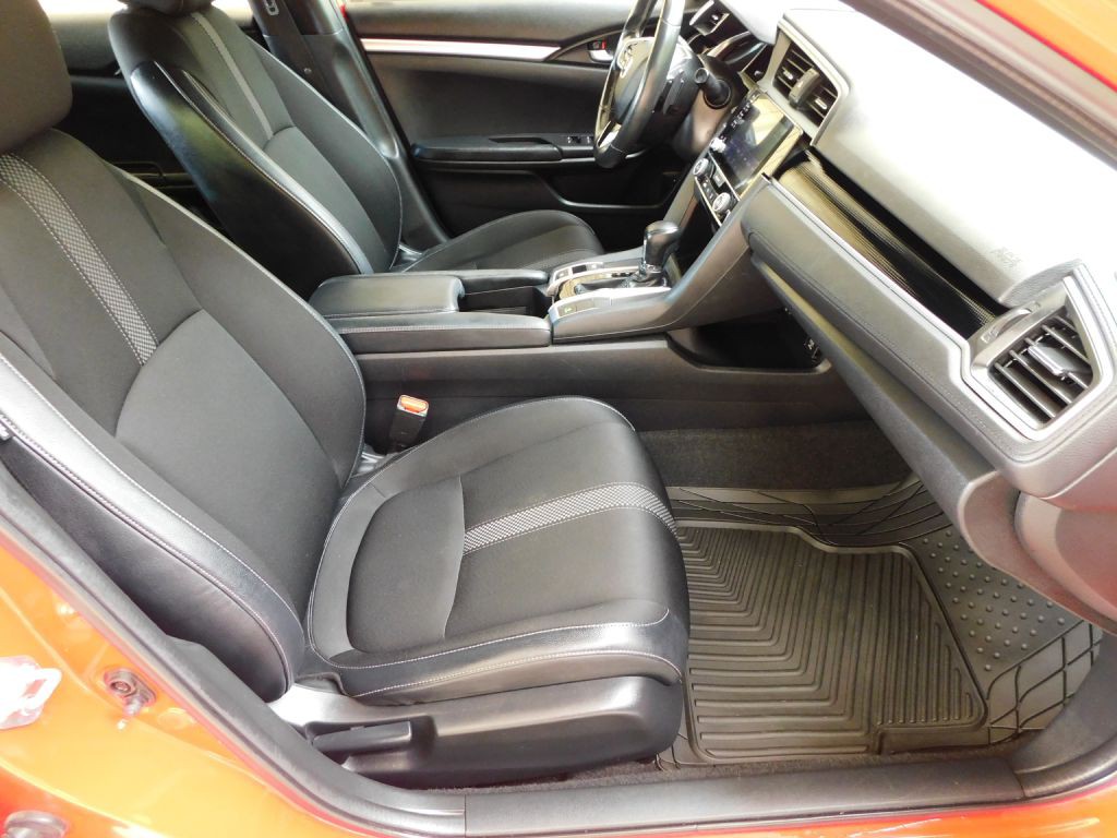 2019 Honda Civic Image 26