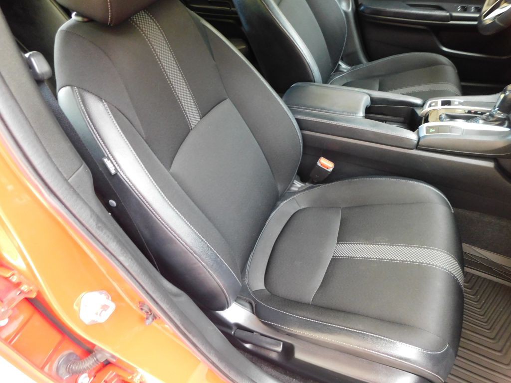 2019 Honda Civic Image 27