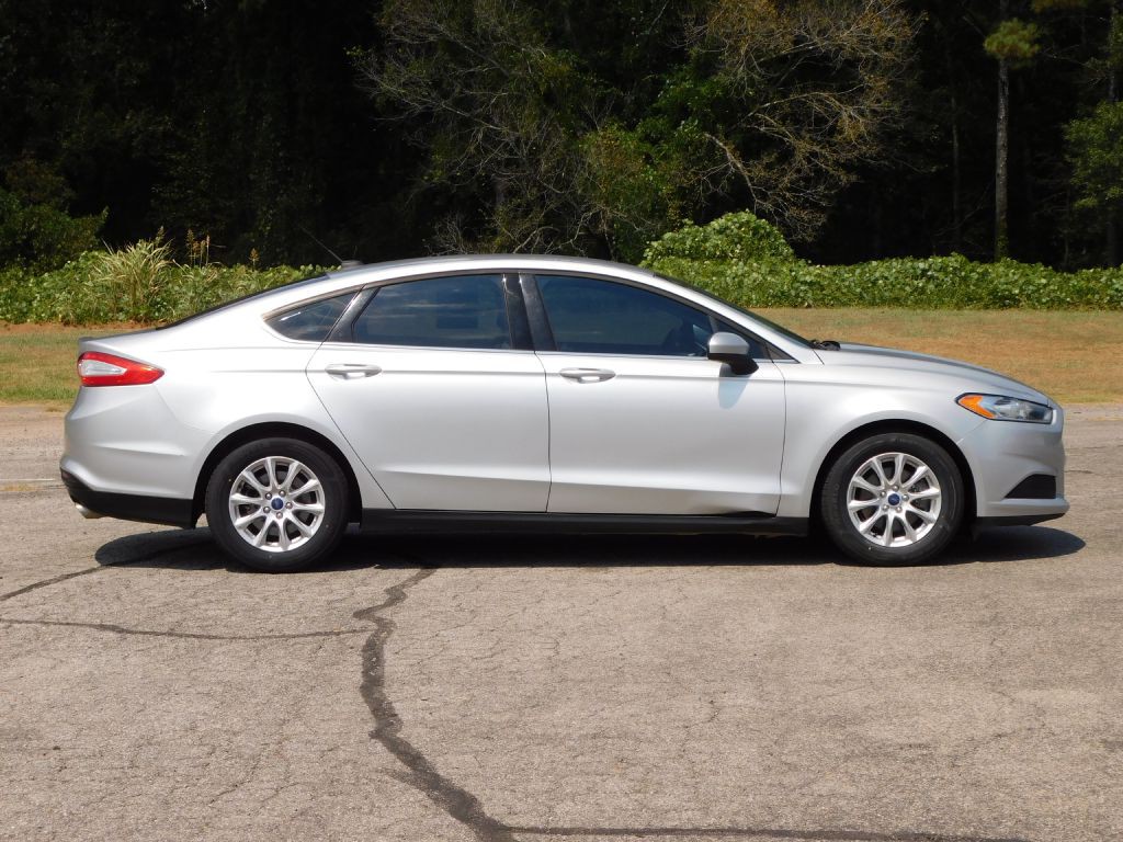 2015 Ford Fusion Image 3