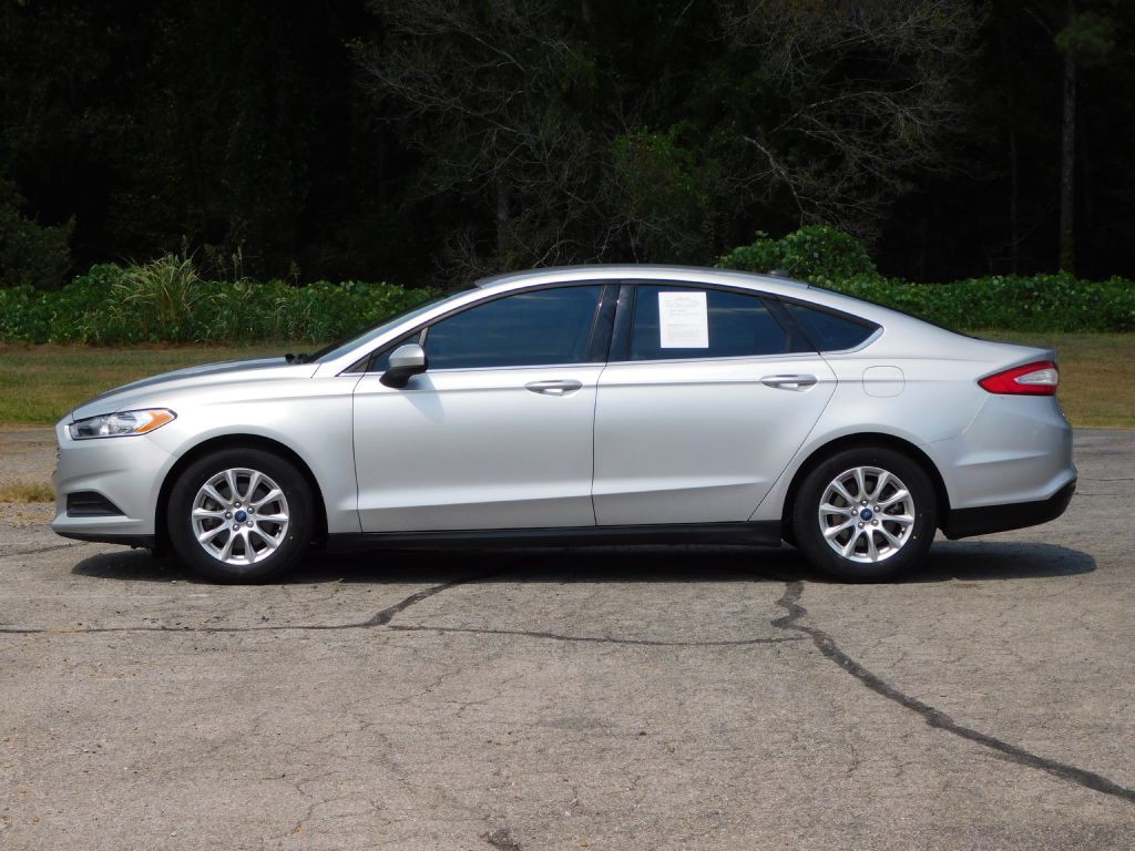 2015 Ford Fusion Image 4