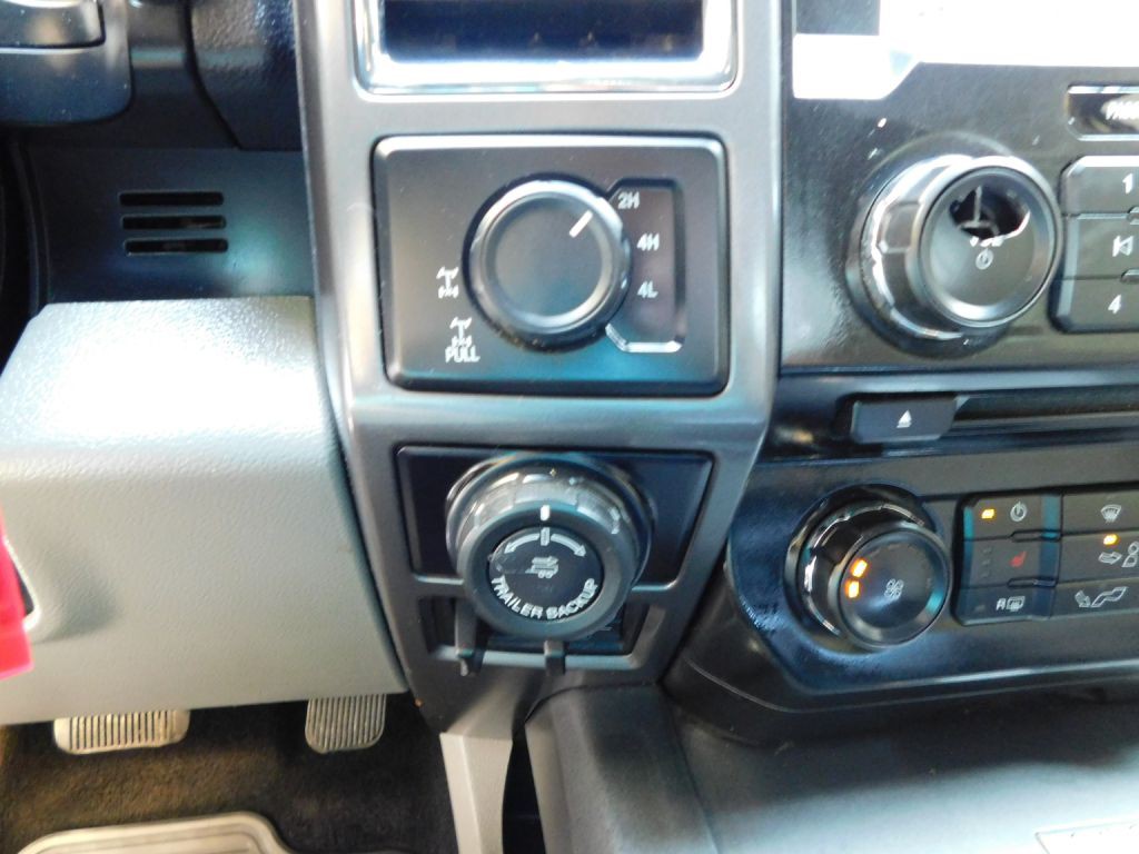 2016 Ford F-150 Image 18