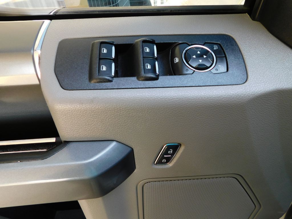 2016 Ford F-150 Image 25