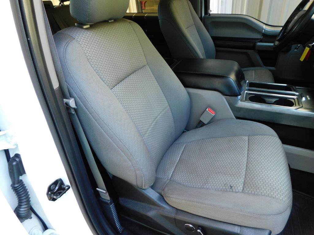 2016 Ford F-150 Image 30