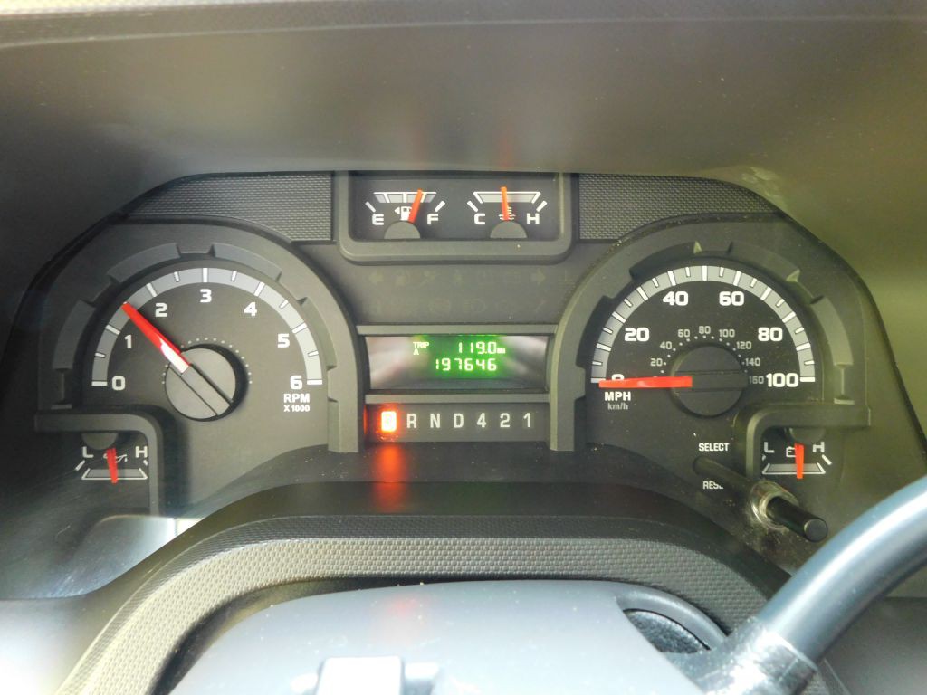 2017 Ford Econoline Image 11