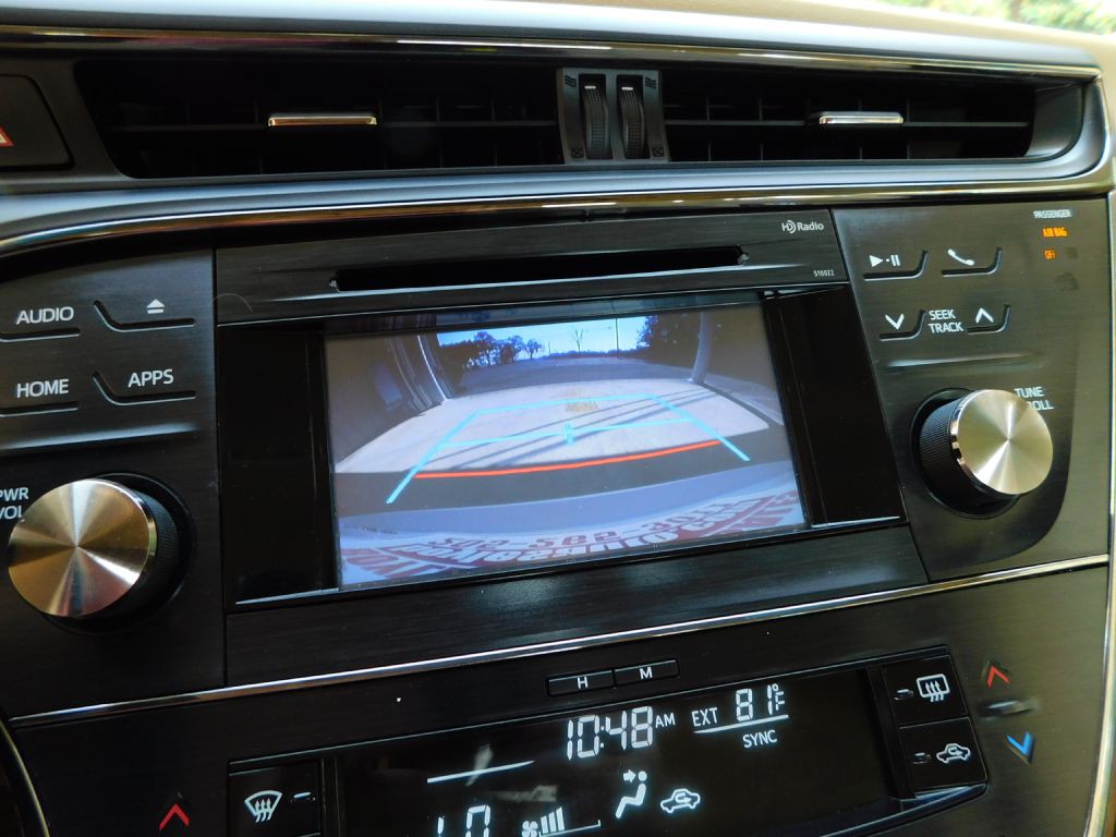 2015 Toyota Avalon Image 14