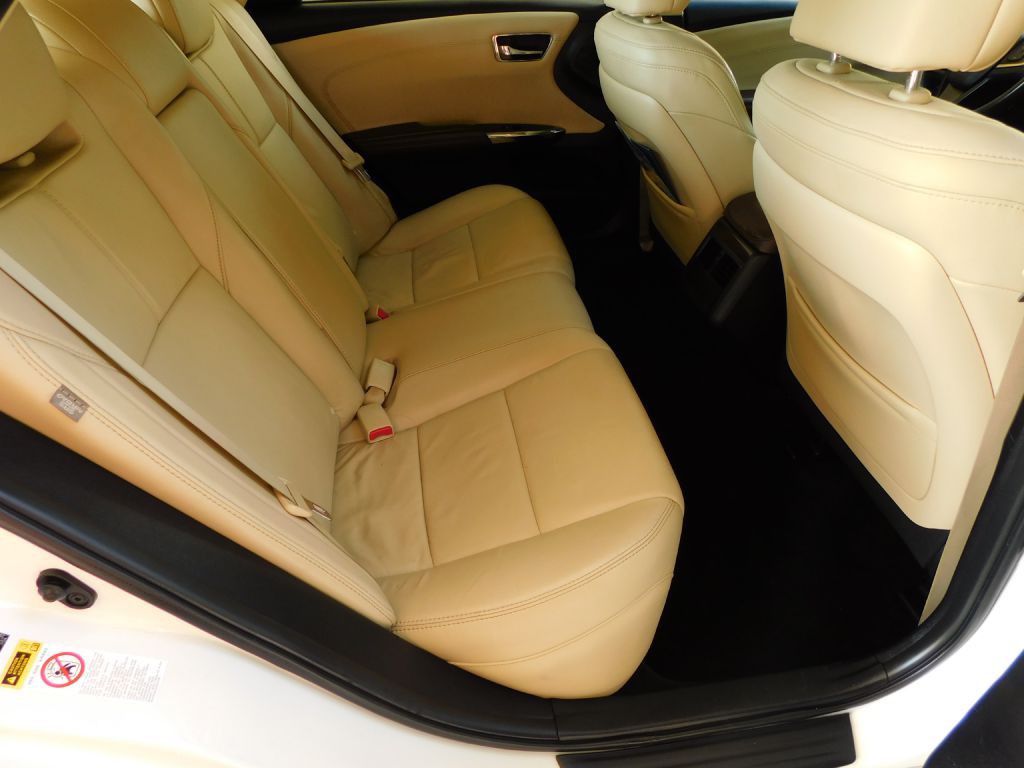 2015 Toyota Avalon Image 27