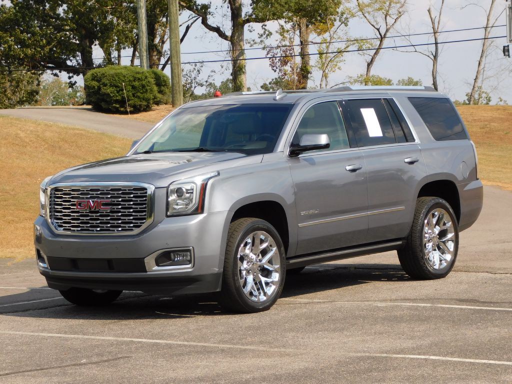 2018 GMC Yukon Image 2